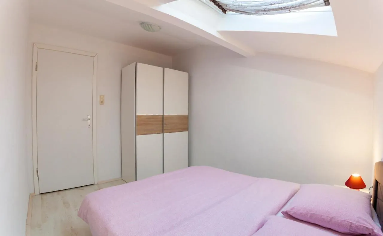 Apartments Katarina B Sveti Vid-Miholjice